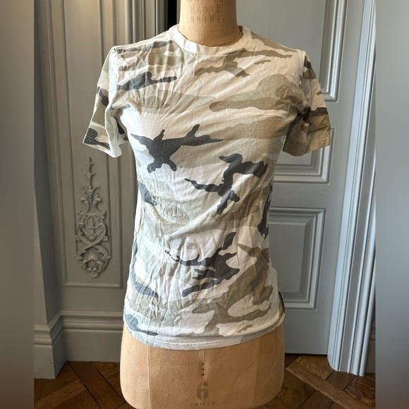 TNA army print tshirt size XS - Picture 1 of 3